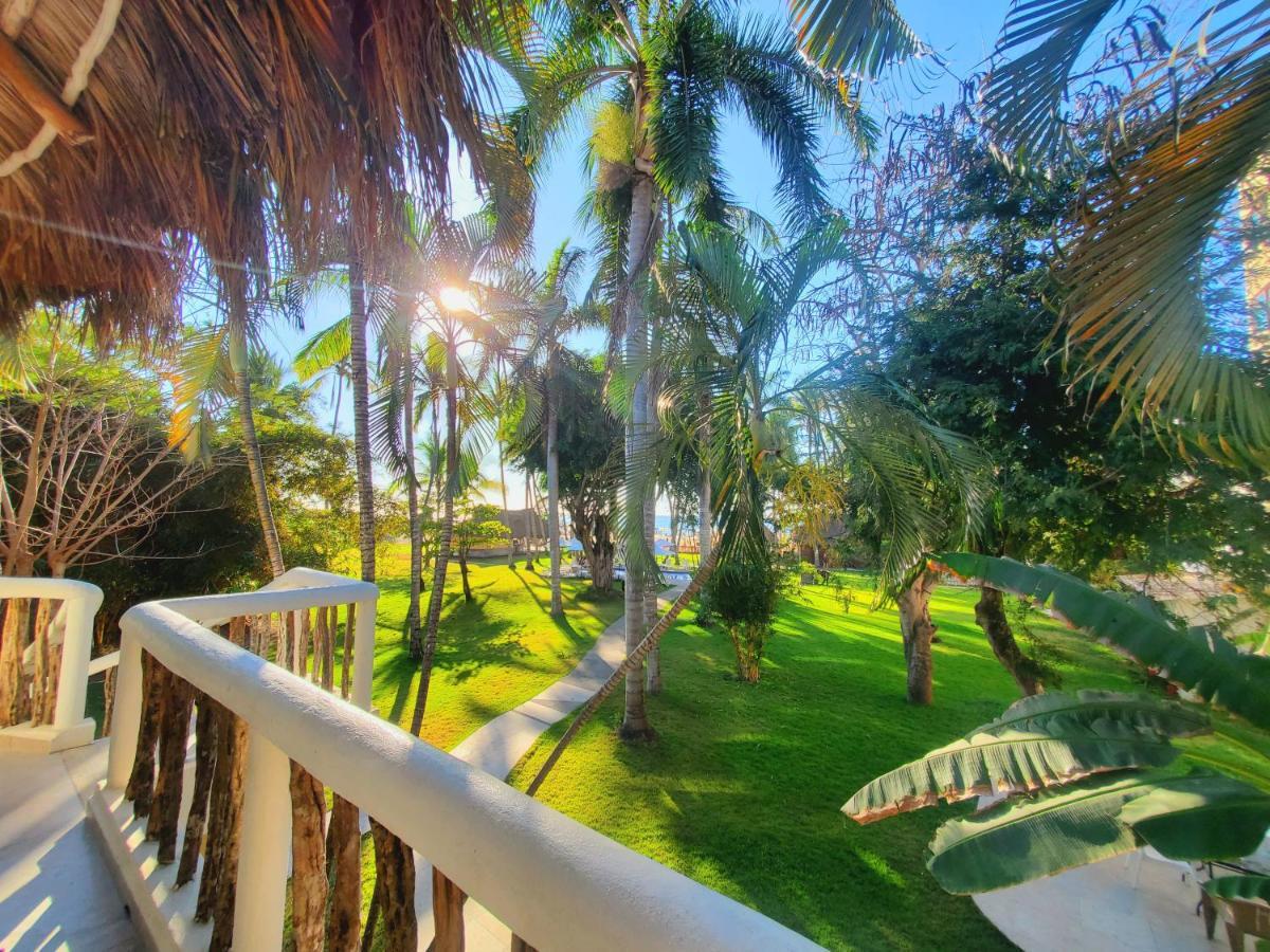 Hotel Ysuri San Pancho Сан-Франциско Экстерьер фото