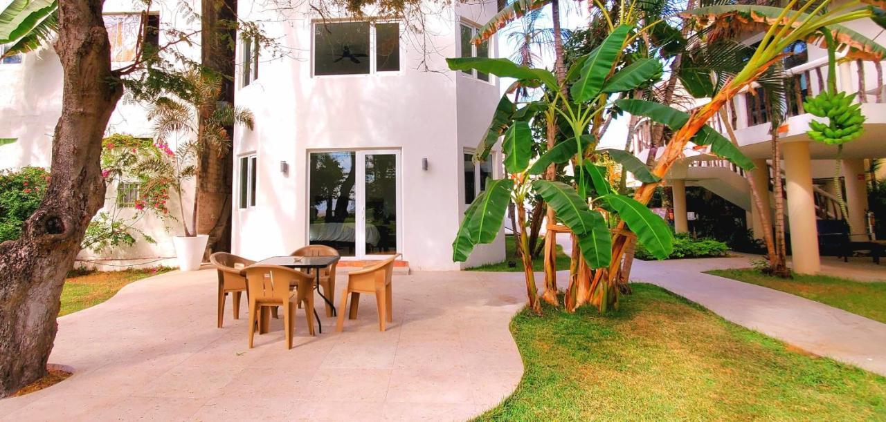 Hotel Ysuri San Pancho Сан-Франциско Экстерьер фото